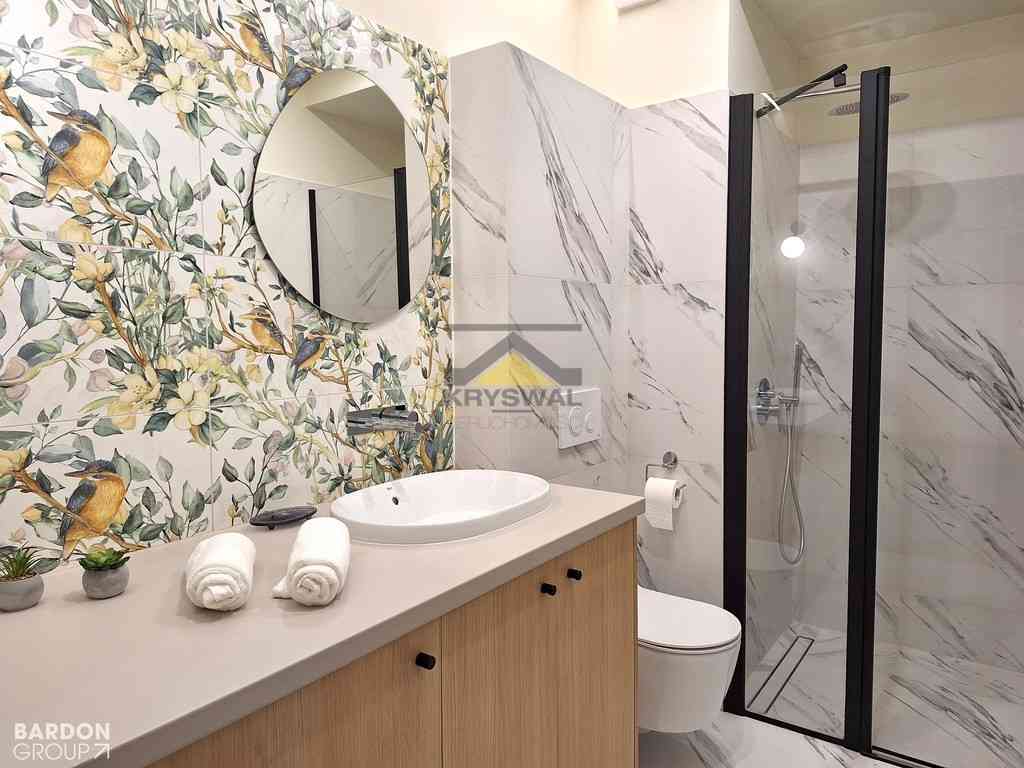 Apartament w centrum miasta z widokiem  na park! - zdjęcie 9