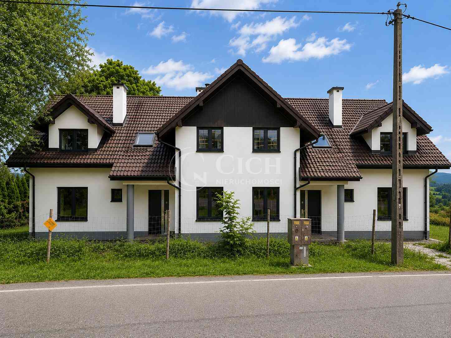 Dom dla dwóch rodzin lub inwestora | 484 m² | Działka 1230 m² |