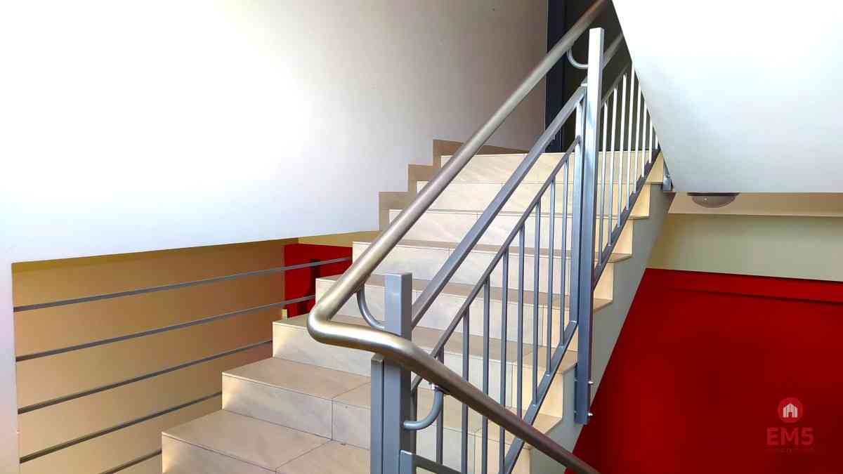 Lokal użytkowy 400 m2 - zdjęcie 3