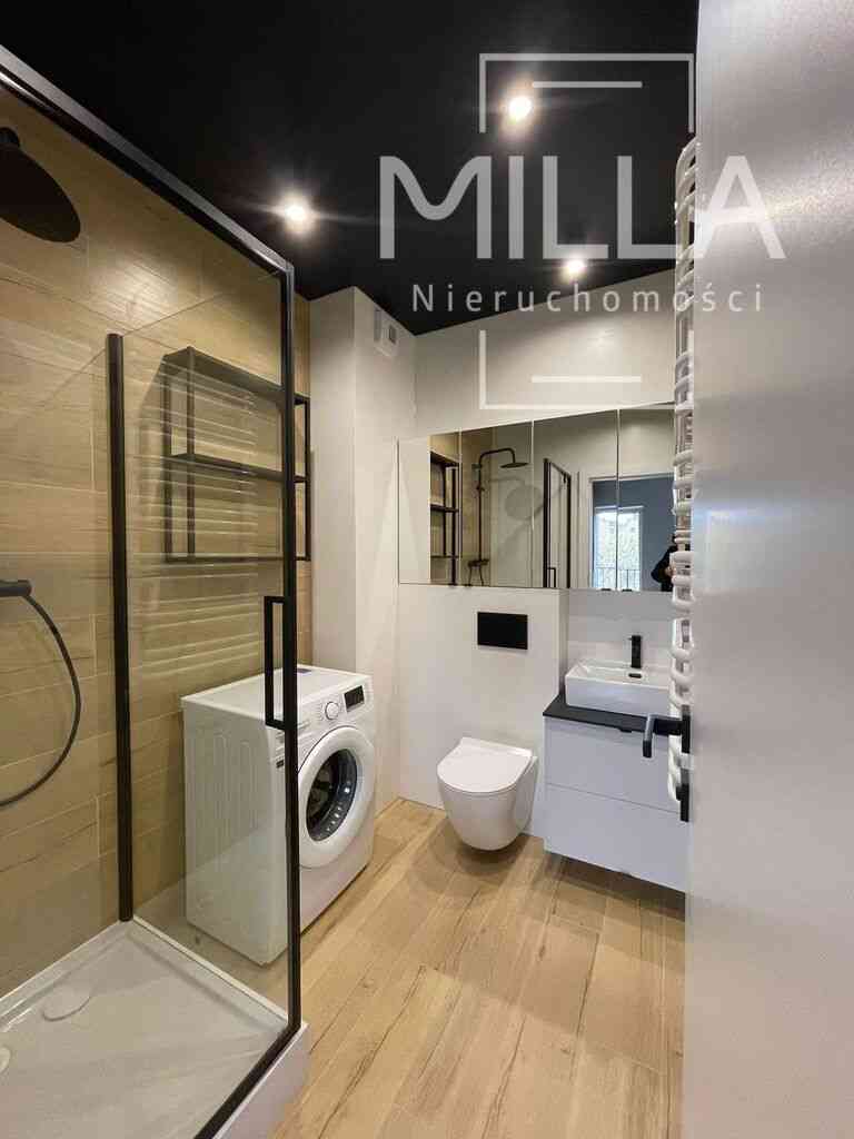 Apartament w Centrum  z miejscem parkingowym - zdjęcie 6