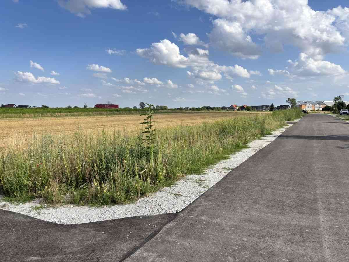 Prostokątna i płaska | 15min od Legnicy | Media