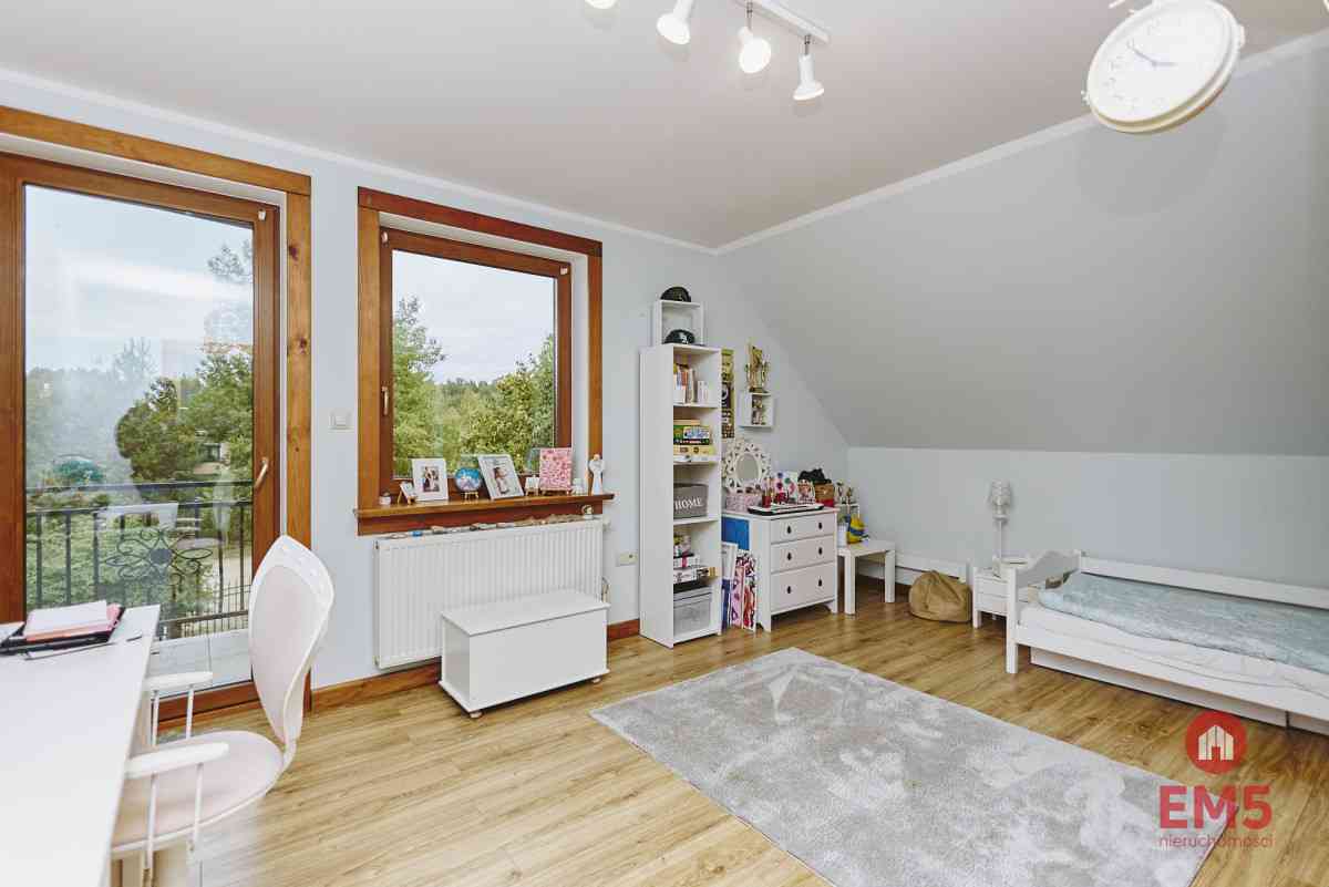 Przepiękny dom przy Necku – 200 m² - zdjęcie 13