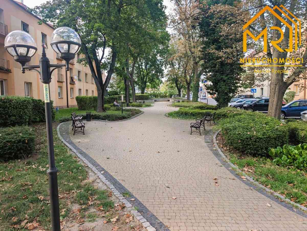 Nowoczesne kameralne mieszkanie na ul. Bóżnic - zdjęcie 12