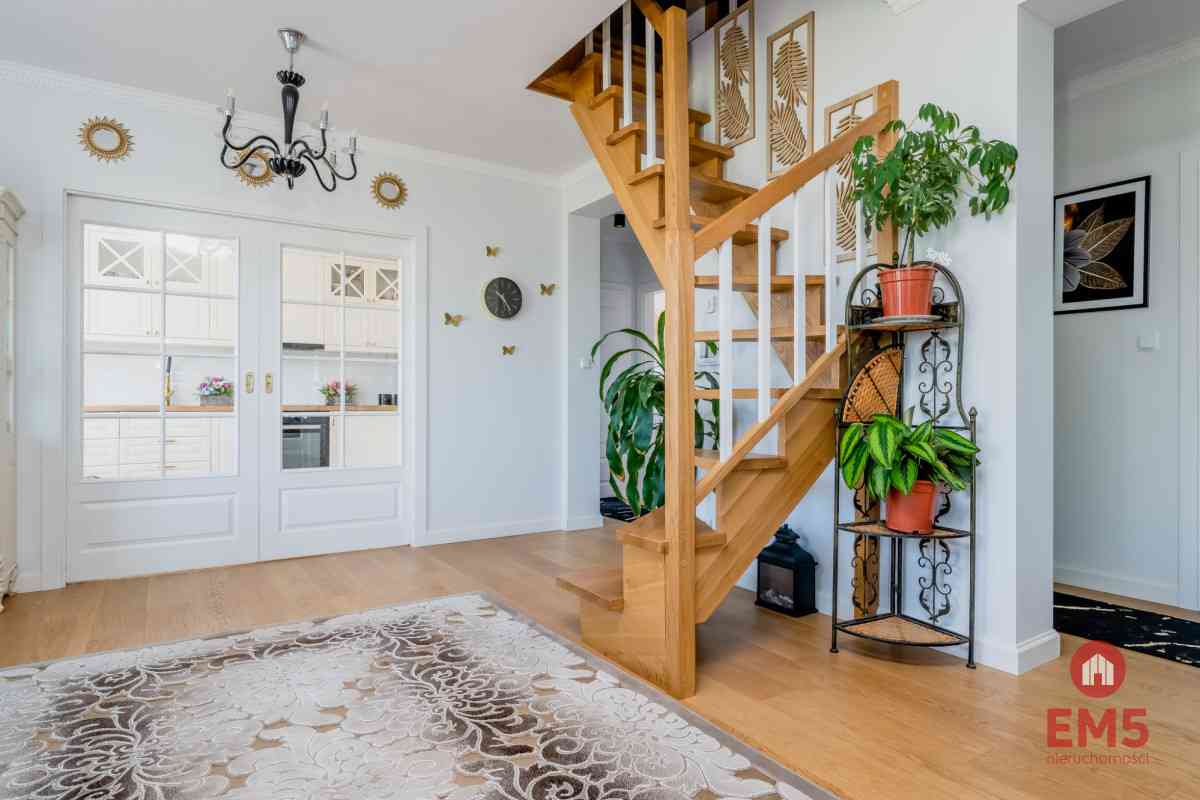 Wyjątkowy dom jednorodzinny 140 m² do wprowadzenia - zdjęcie 6
