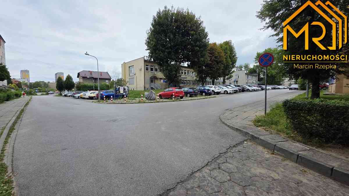 Kawalerka niespełna 20 m² do kapitalnego remontu - zdjęcie 7