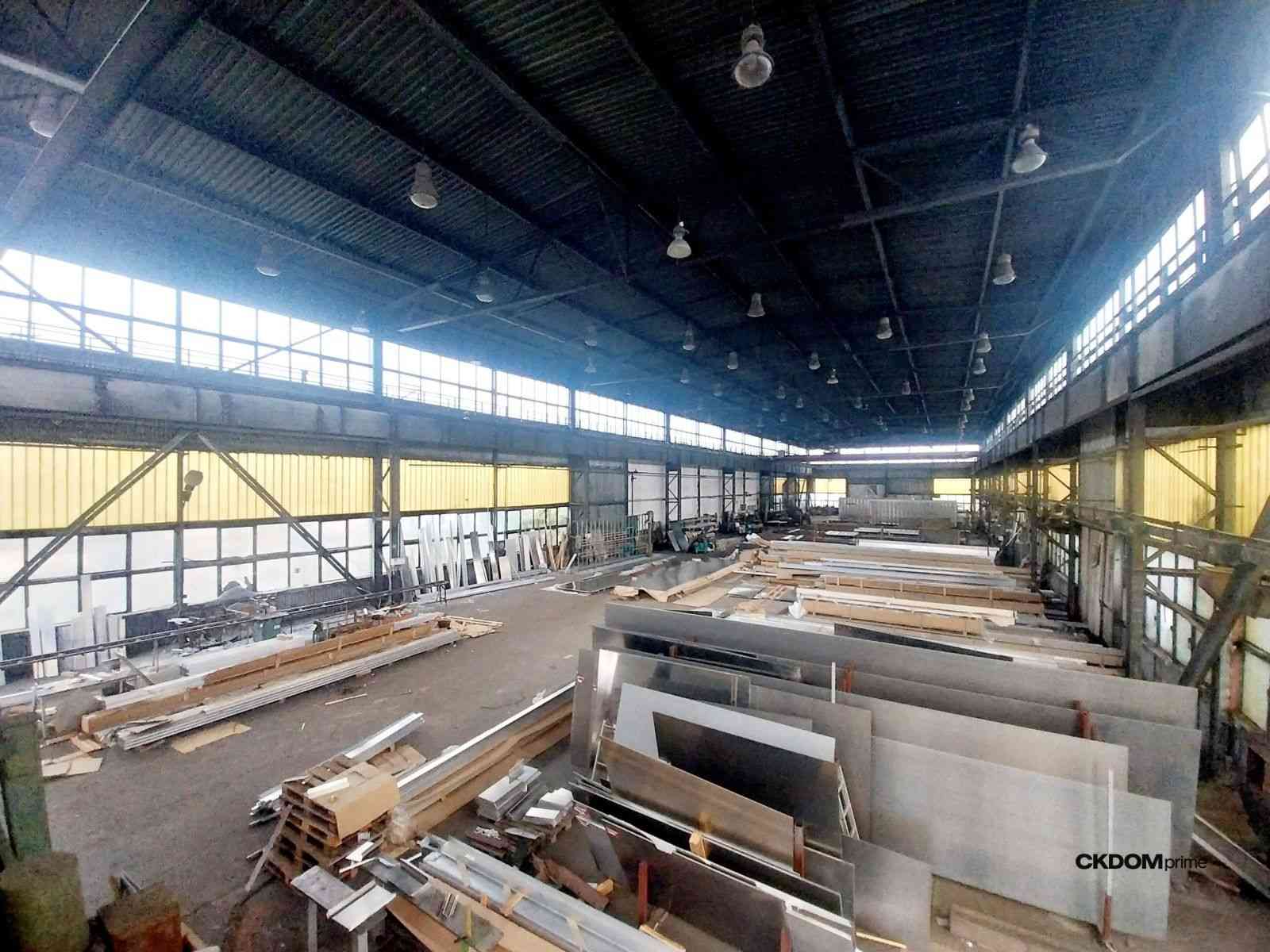 Kompleks magazynowo-biurowy 2078 m² Promnik - zdjęcie 4