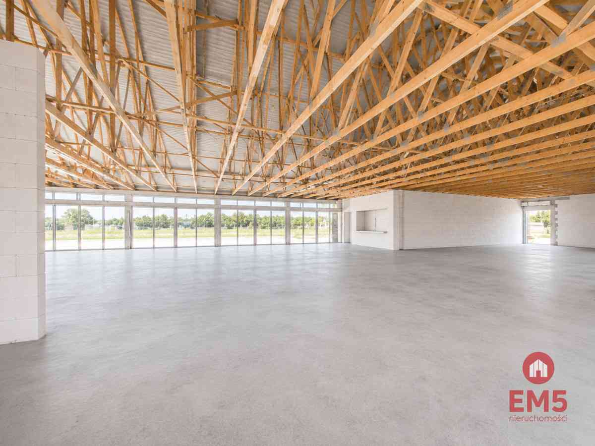 Lokal handlowo-usługowy 390 m2 - zdjęcie 6