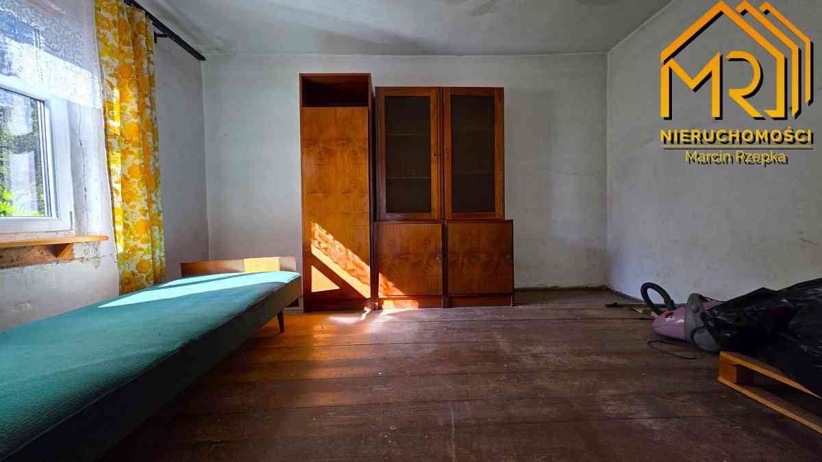 Drewniany dom do remontu – Siedliszowice, gm. Żabn - zdjęcie 15