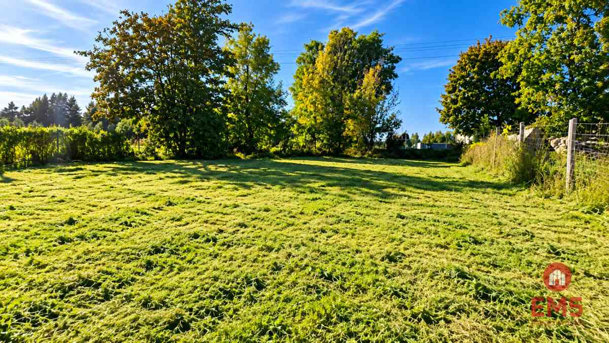 Działka budowlana 1571 m2. - zdjęcie 2