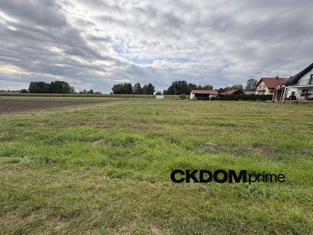 Działka pod wymarzony dom - zdjęcie 4
