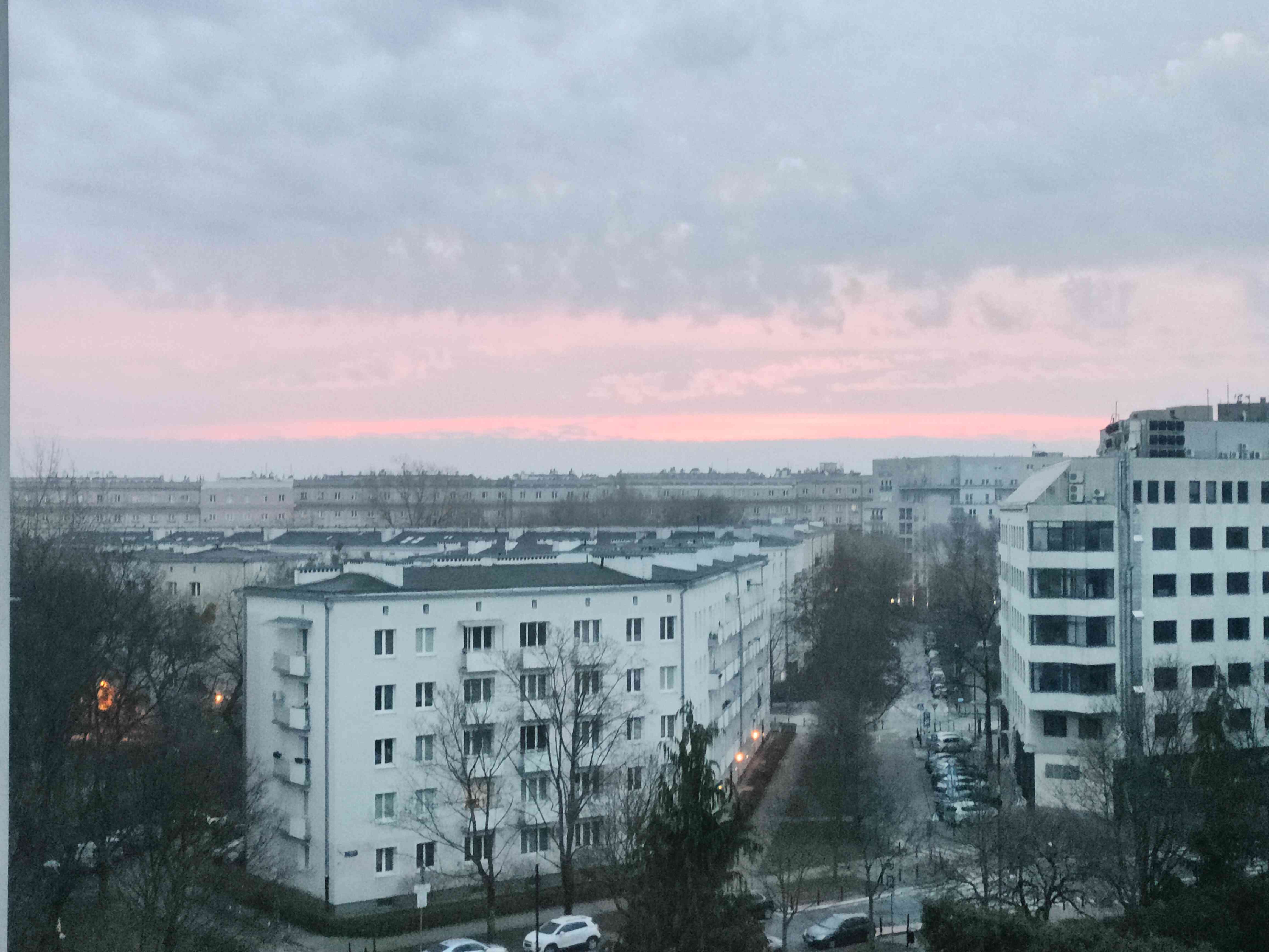 Przytulne mieszkanie w sercu Muranowa - zdjęcie 12