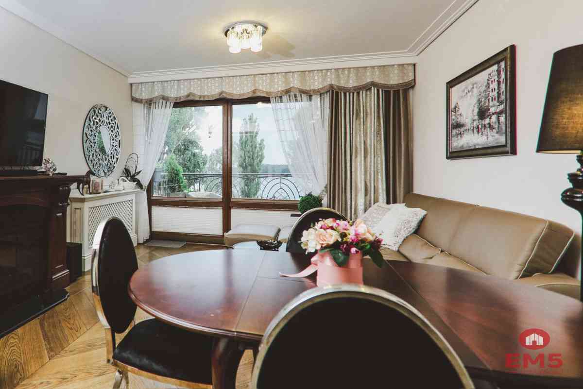 Dwupoziomowy Apartament z Panoramą na Jezioro - zdjęcie 3