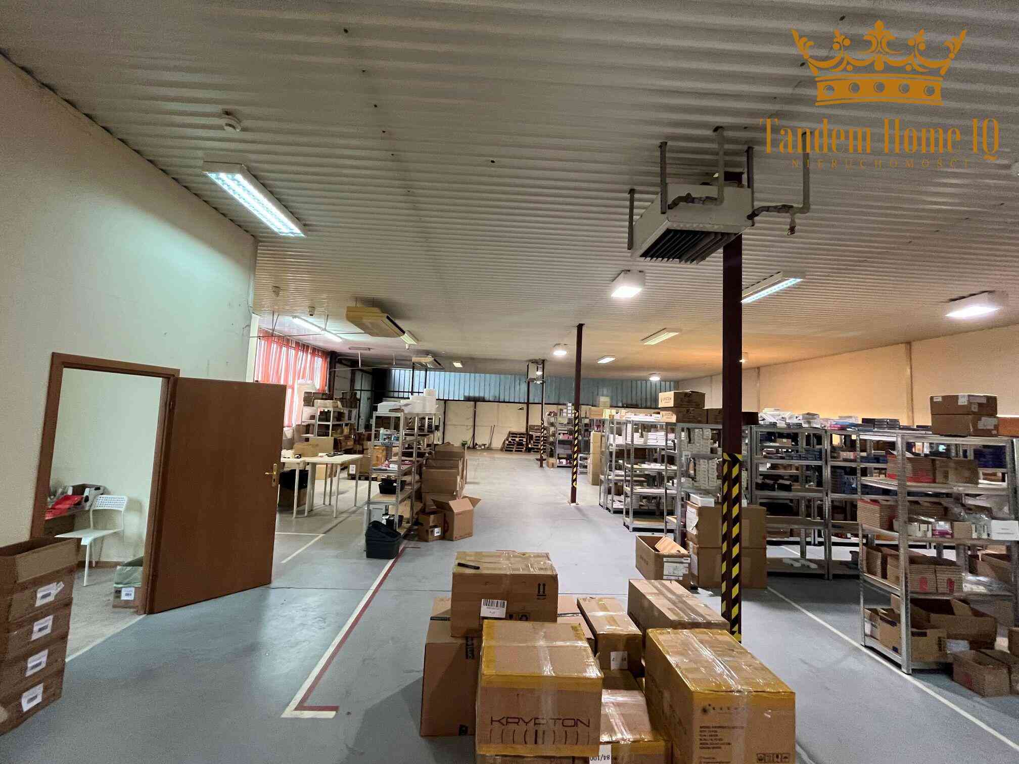 Na wynajem magazyn 409m, parter, brama, Bielany, S7