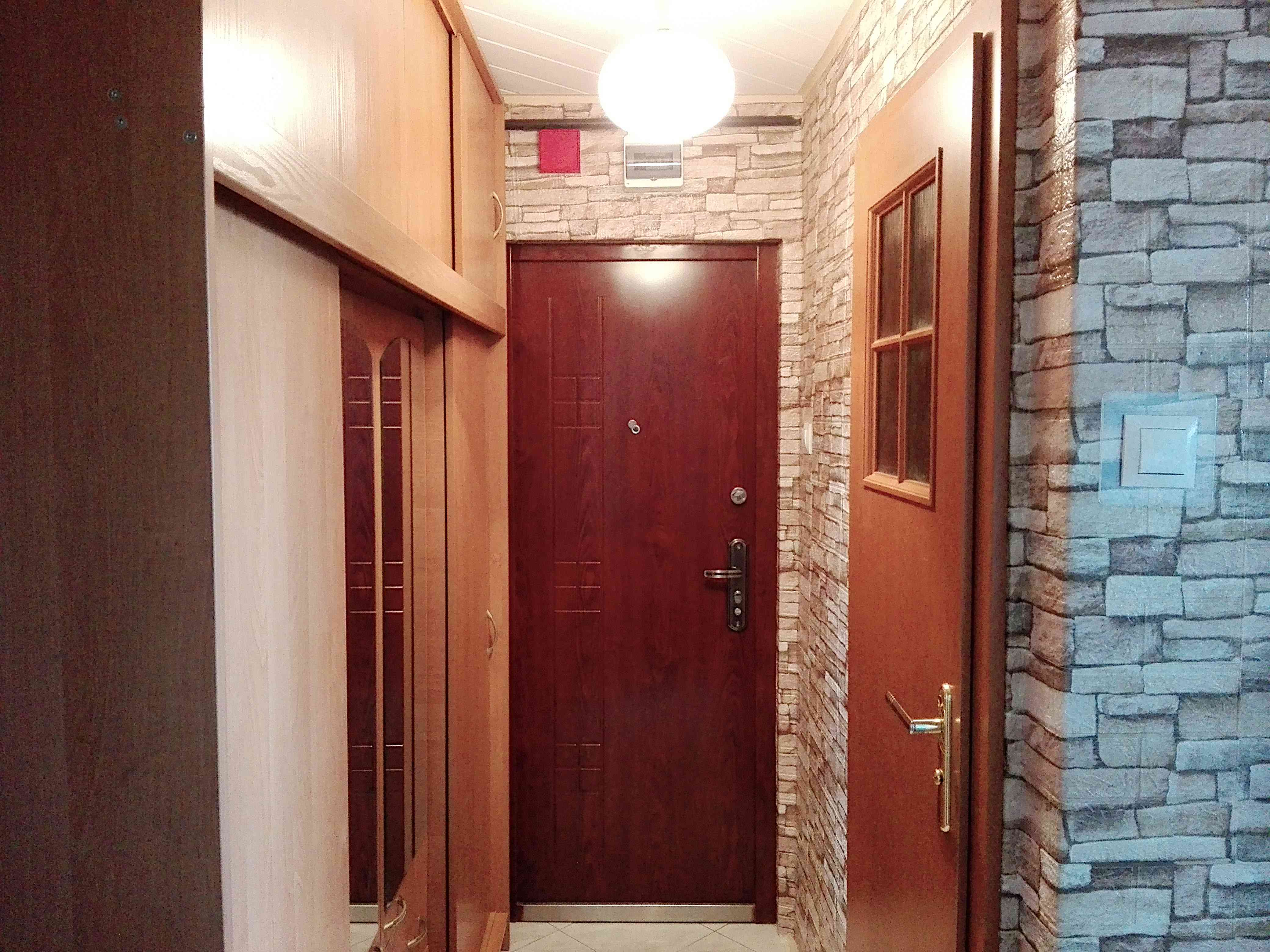 Mieszkanie dwupokojowe z loggią (4 piętro/pokoje rozkładowe/40 m²) - zdjęcie 8