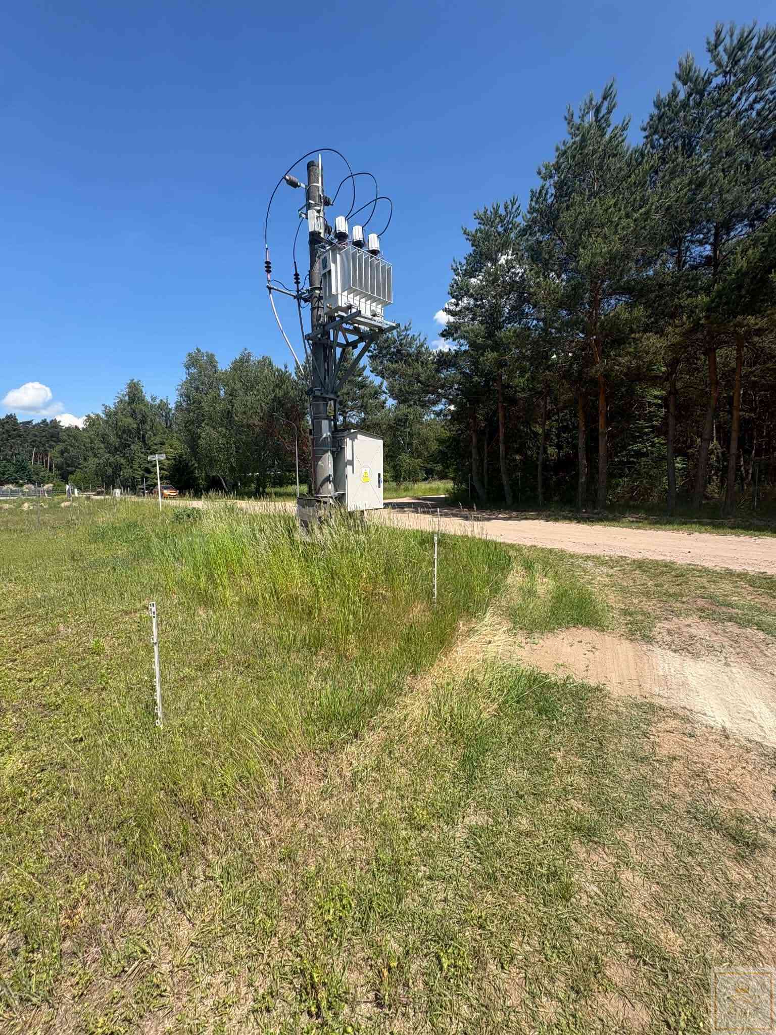 KOPANINA — działka w wyjątkowym miejscu, vis a vis ściany lasu - zdjęcie 3