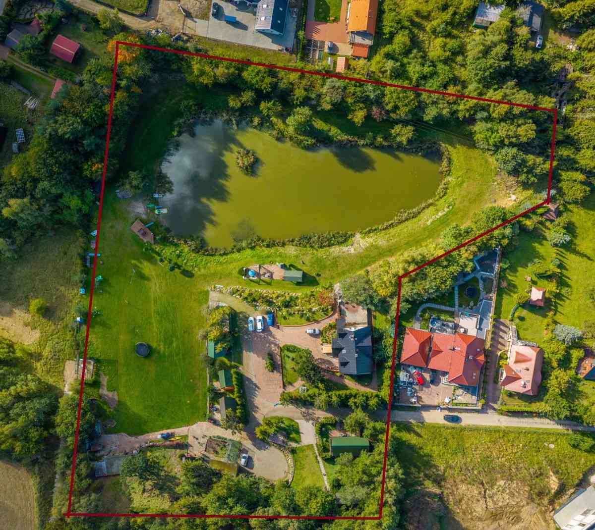 Ośrodek wypoczynkowy | 5 domków | Własny staw - zdjęcie 1