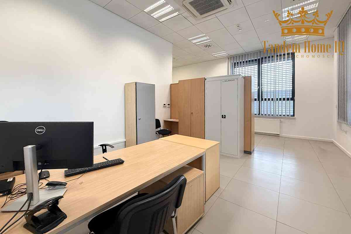 Na wynajem magazyn 430m2, biuro 180m2 w kompleksie biznesowym Włochy - zdjęcie 12