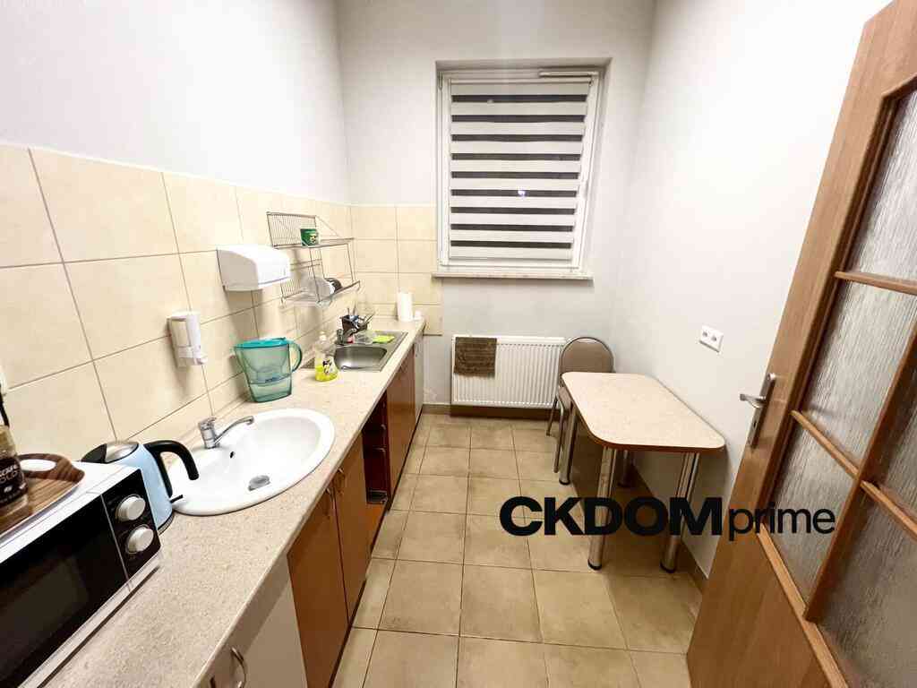 Lokal 115,8 m² w centrum Kielc – idealny pod aptek - zdjęcie 6