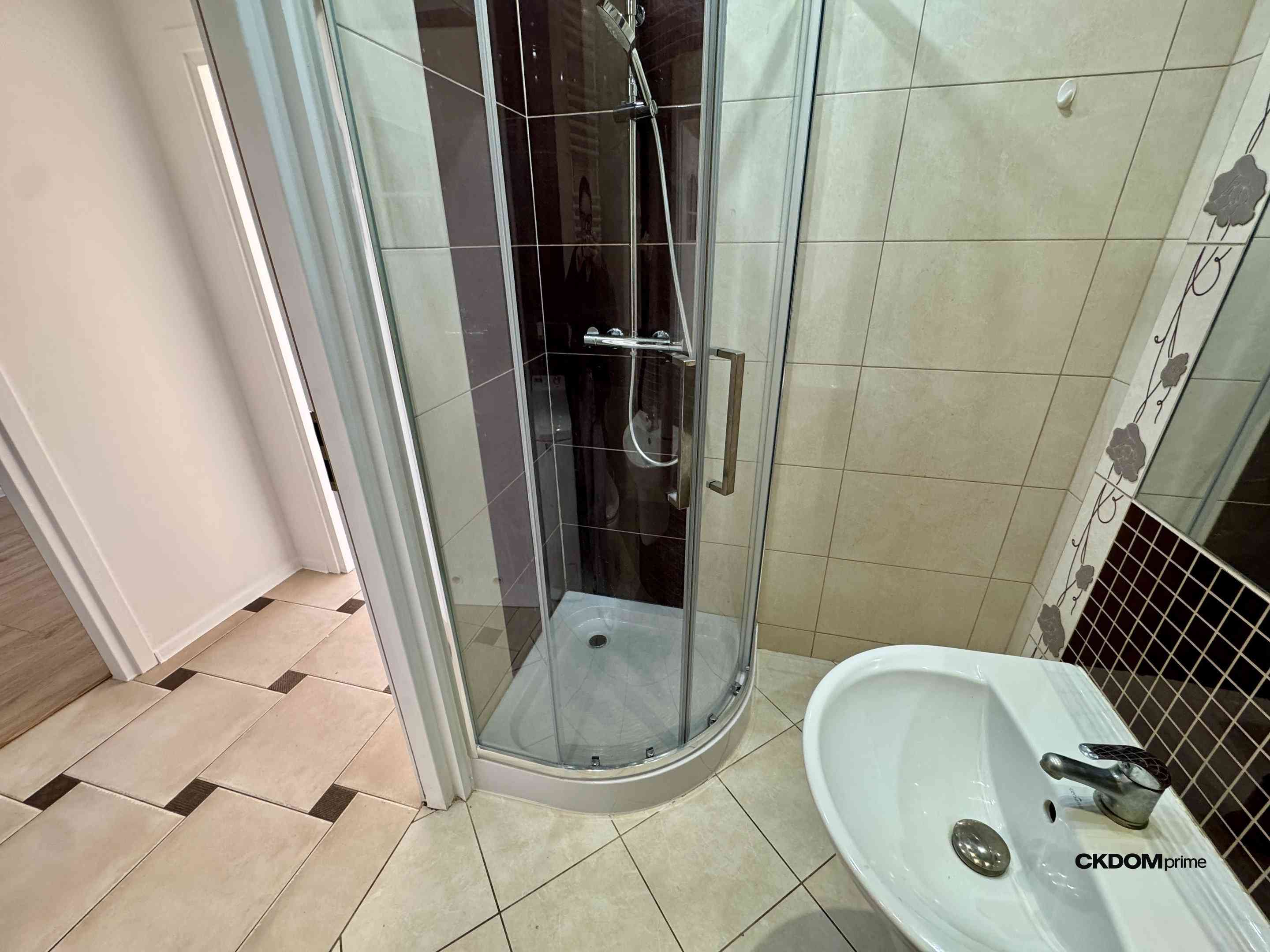 Na sprzedaż przestronny apartament ul. Gliniana 2a - zdjęcie 20