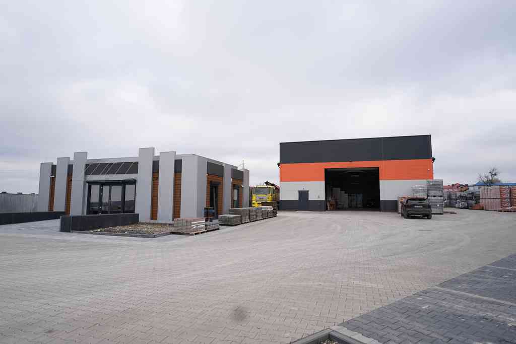 Rychłowice, gm. Wieluń | Budynek usługowy - zdjęcie 2