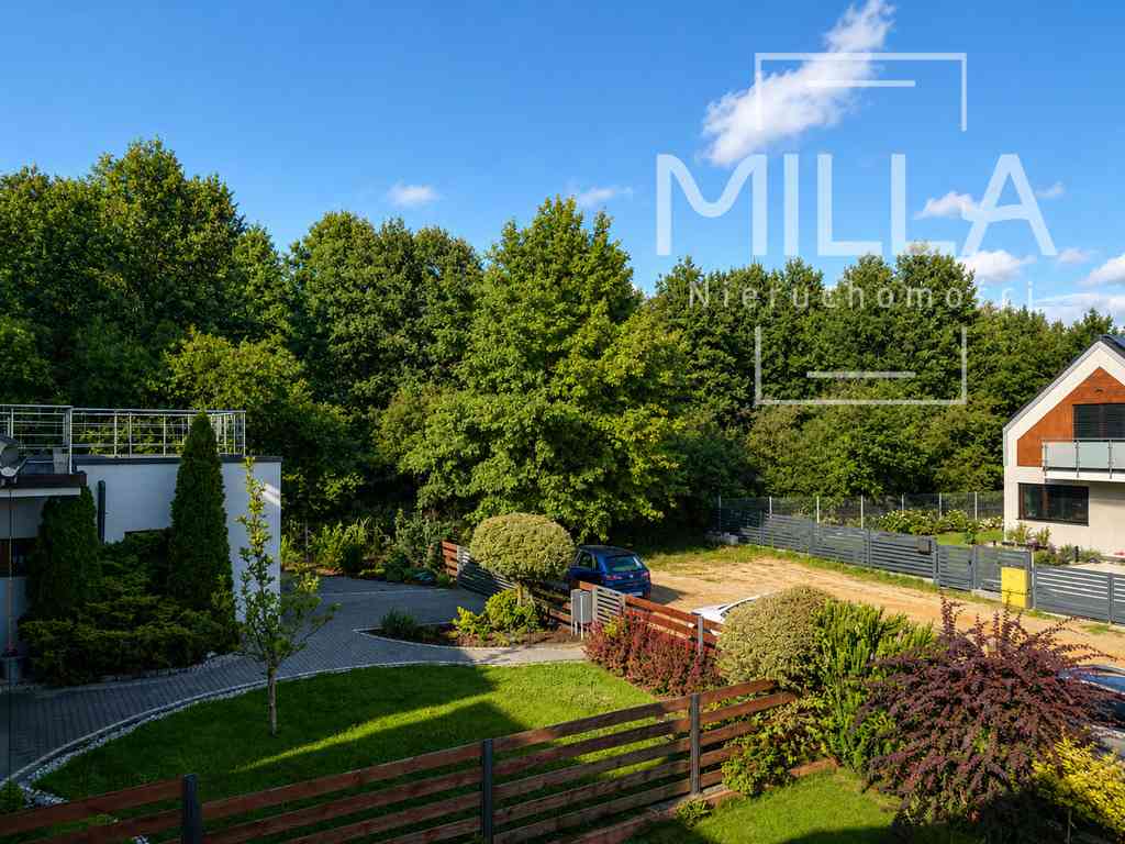 Dom 258 m² komfortu w sąsiedztwie lasu - zdjęcie 14
