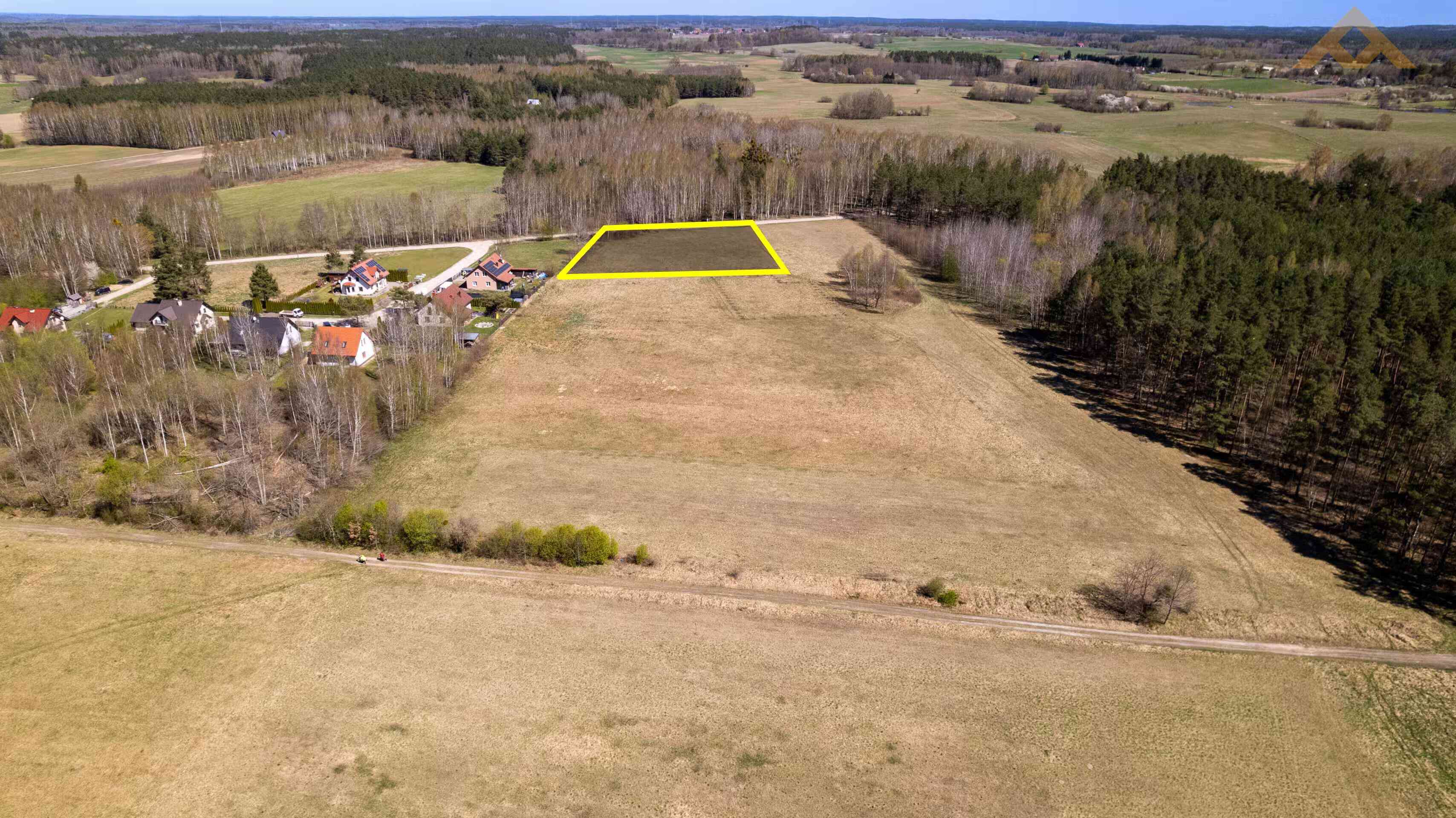 Inwestycyjna działka 4273 m²!WZ na 2 domy, potencjał podziału na 3 działki. - zdjęcie 6