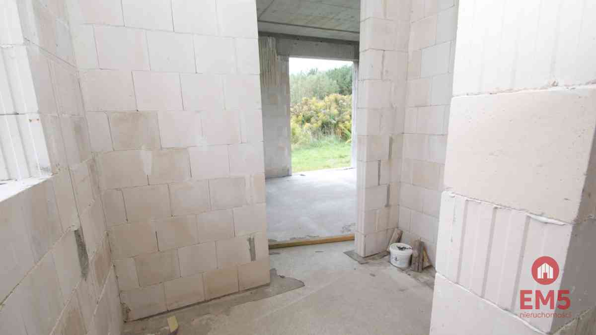 Dom w otoczeniu lasu | działka 2400 m² - zdjęcie 5