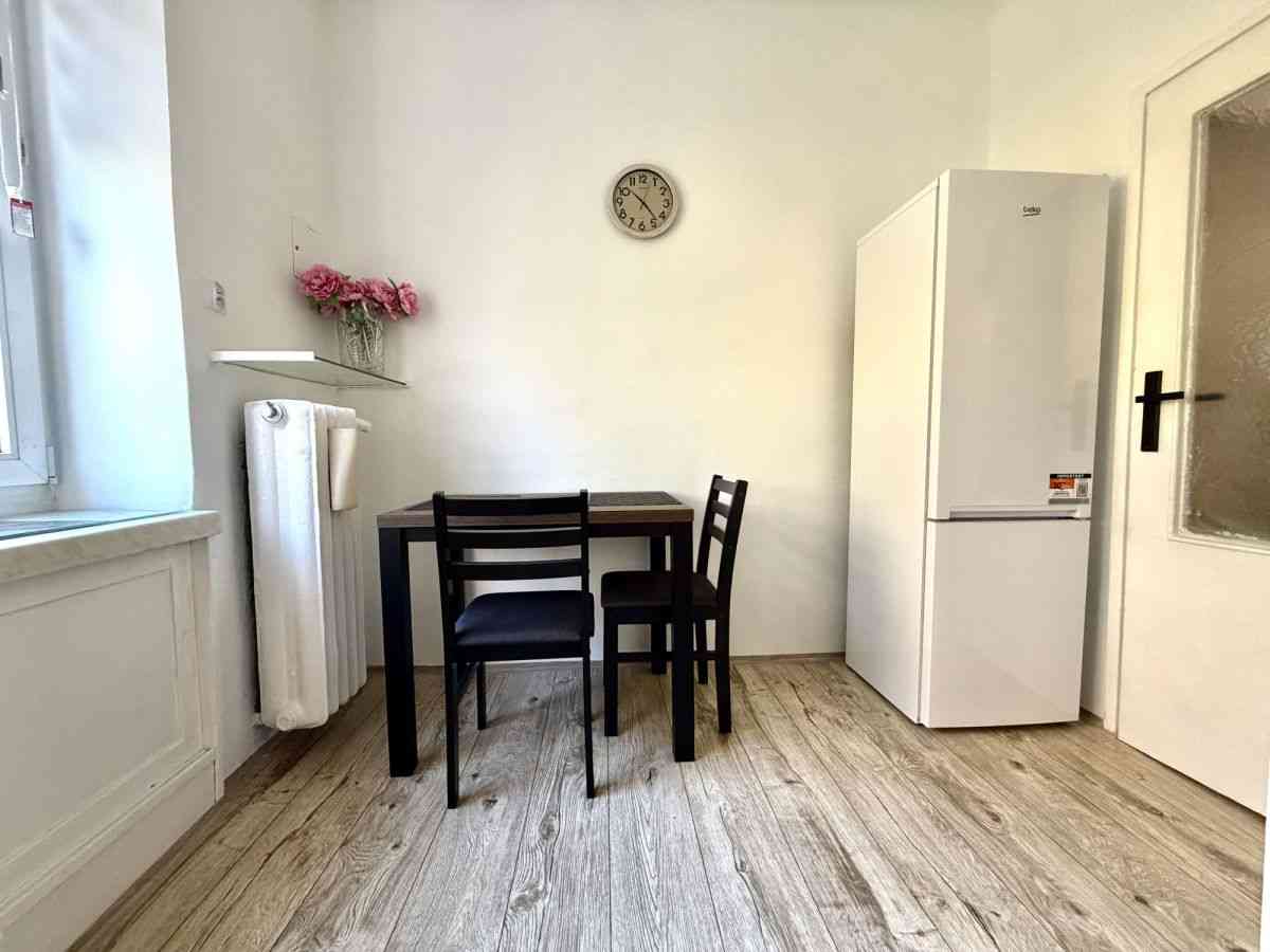 Osobna kuchnia | Odświeżone | Umeblowane | Balkon - zdjęcie 9