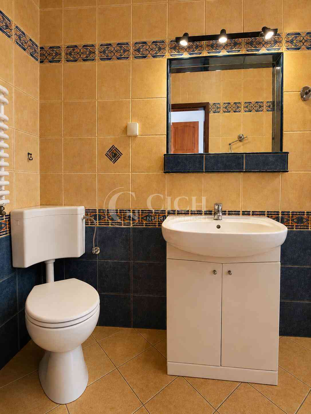 Przestronne 72 m² w samym sercu Tarnowa. - zdjęcie 10