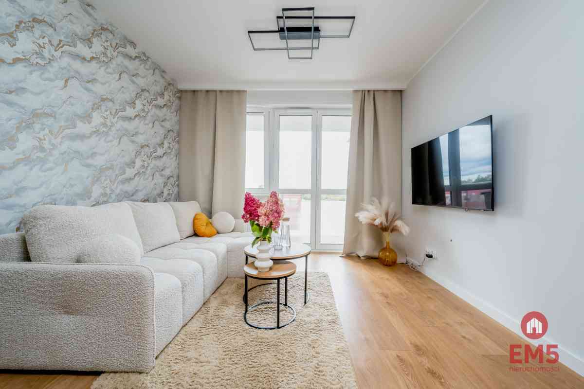 3 pokoje z balkonem - Zielone Zaścianki - zdjęcie 1