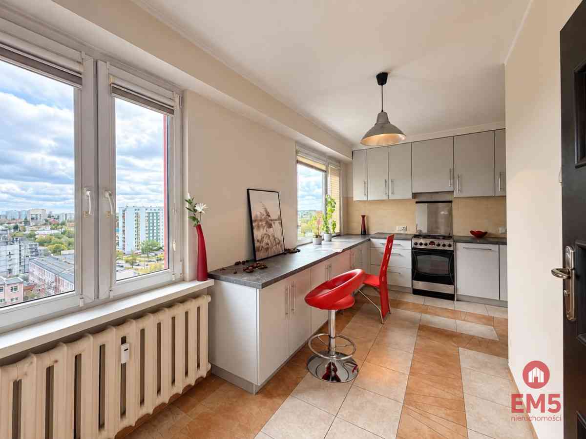 3-pokojowe mieszkanie 66 m² | Panorama miasta - zdjęcie 2