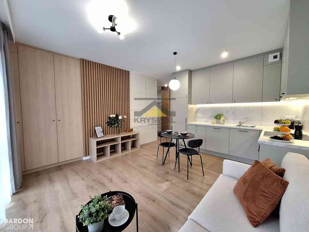 Apartament w centrum miasta z widokiem  na park! - zdjęcie 3