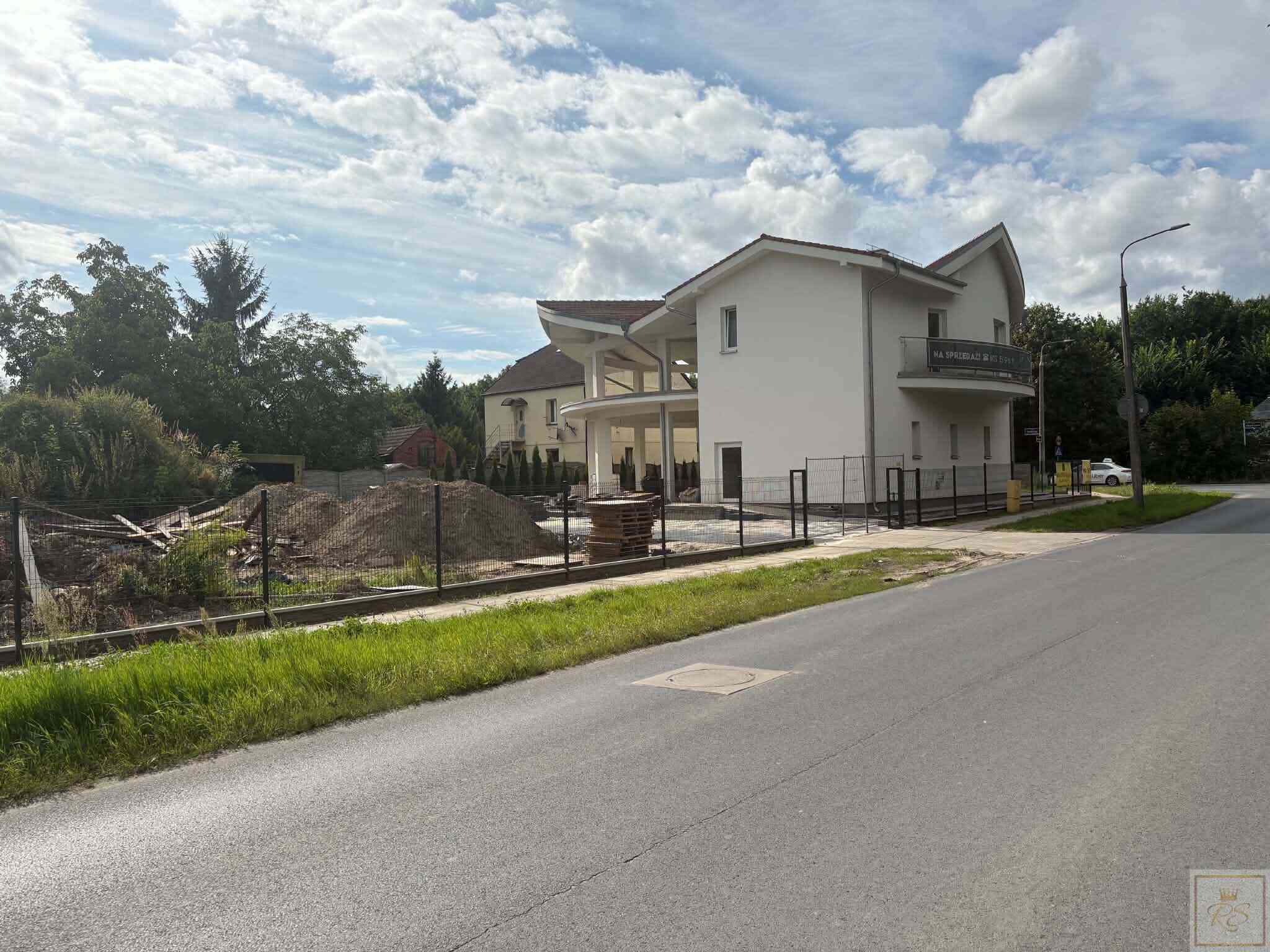 TWOJA FIRMA ZASŁUGUJE NA SIEDZIBĘ, KTÓRĄ KAŻDY ZAPAMIĘTA - zdjęcie 3