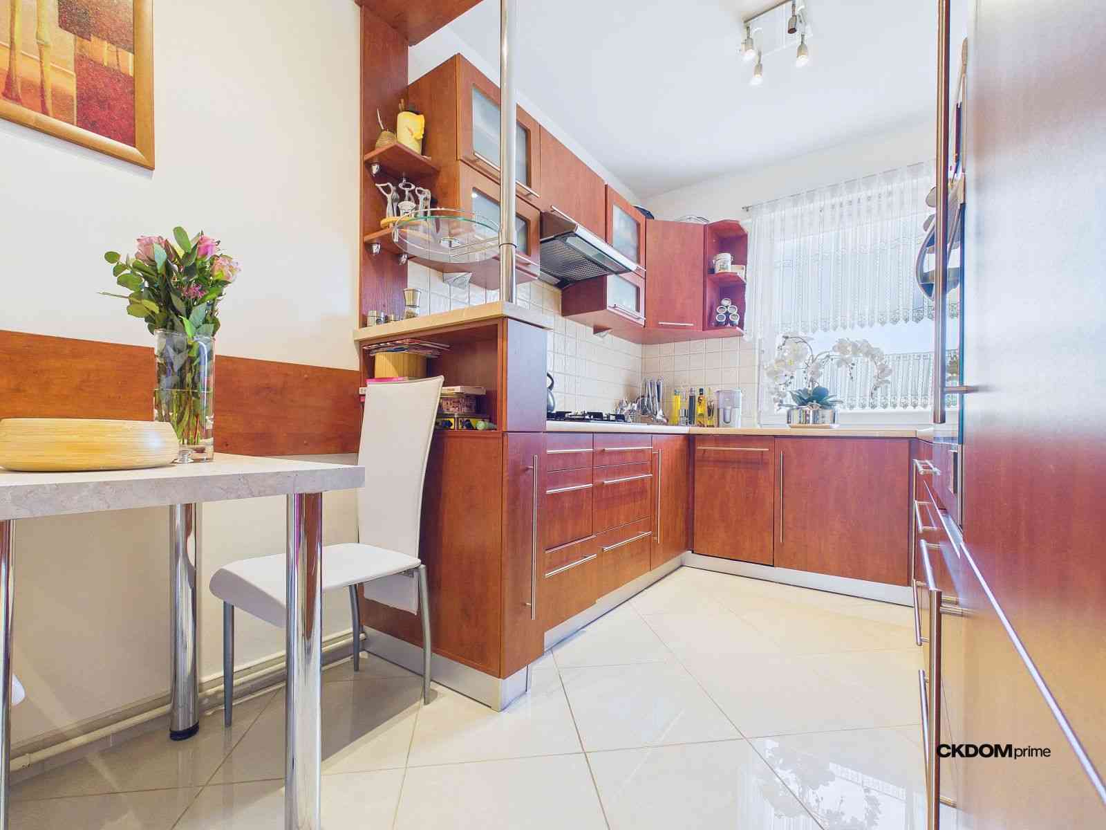 Mieszkanie 3 pokoje 72,73 m², Skarżysko-Kamienna, ul. Pułaskiego - zdjęcie 4