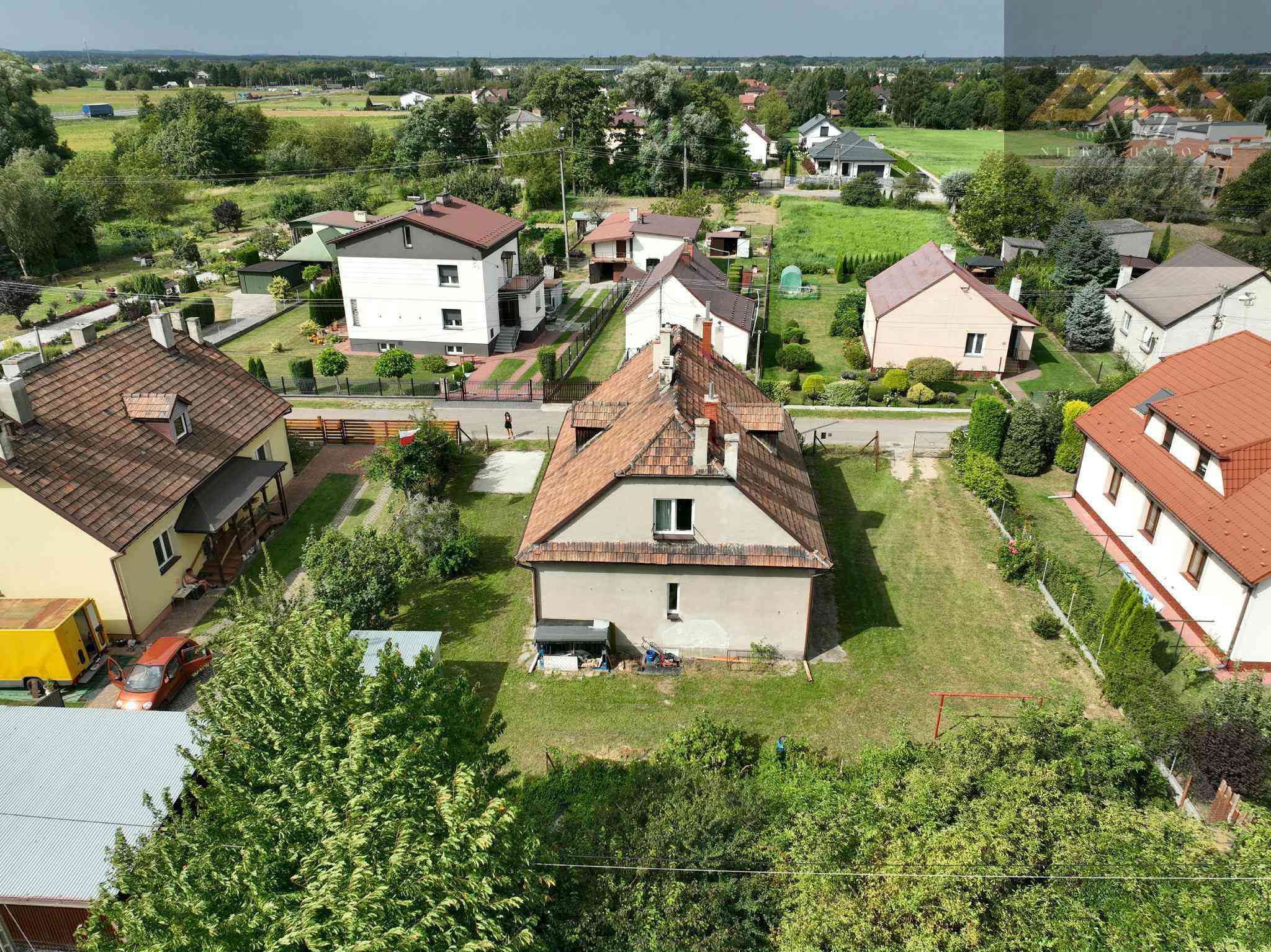 Murowany dom na sprzedaż w Ostrowie - zdjęcie 13