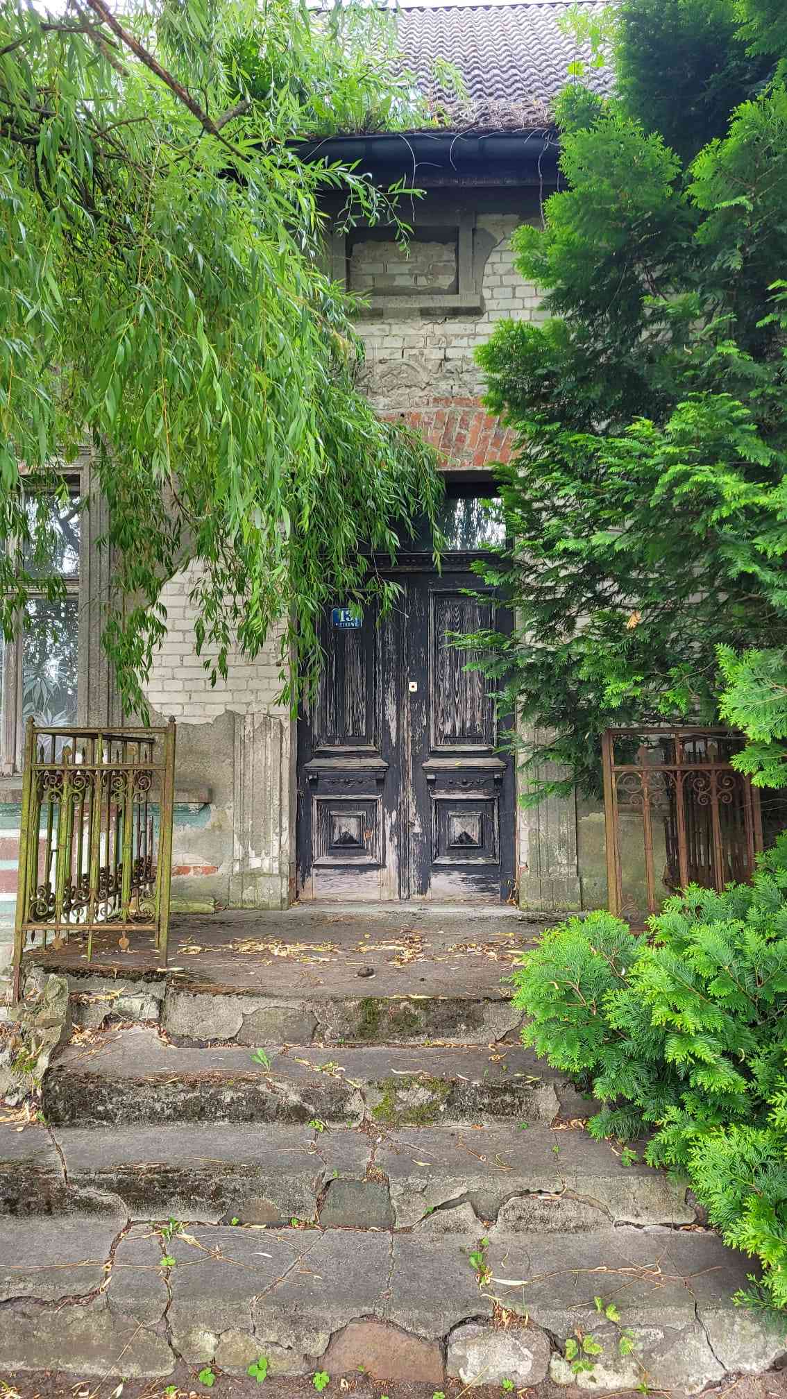 Stary dom – wyjątkowa nieruchomość w Bielkowie - zdjęcie 9