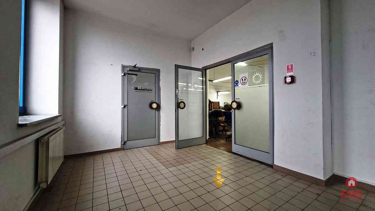 Lokal użytkowy 300 m2 na wynajem - zdjęcie 11
