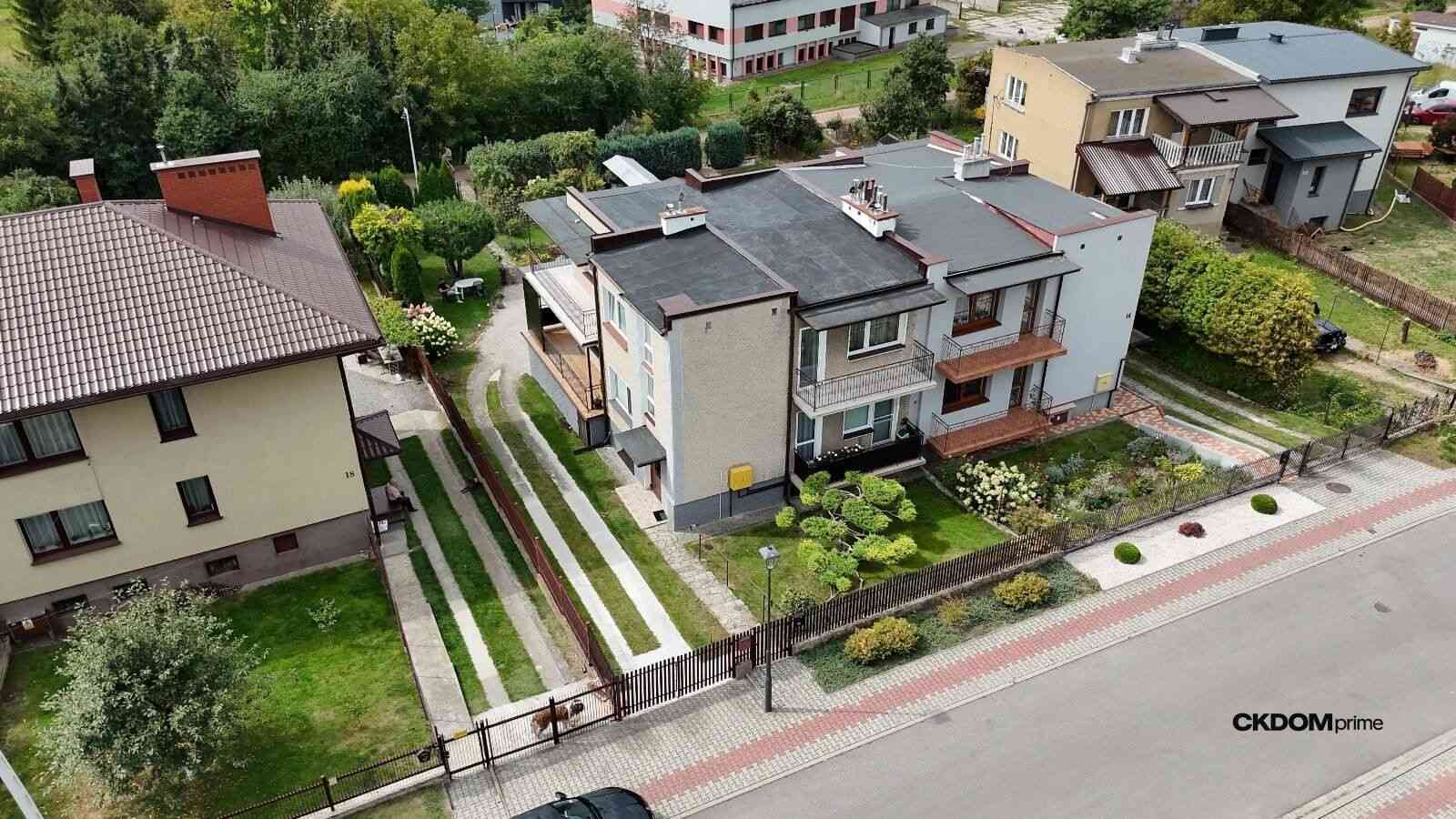Mieszkanie z ogródkiem, balkonem i garażem Staszów - zdjęcie 16