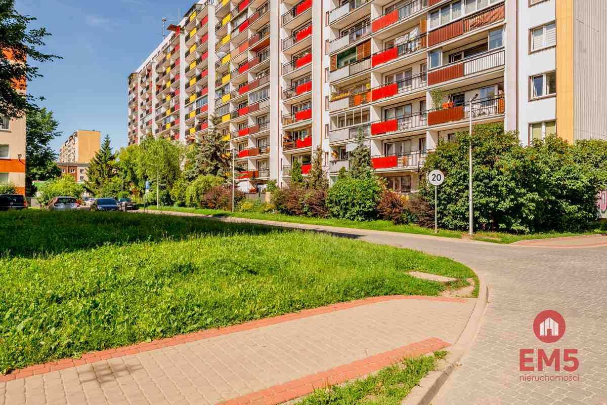 M2 z oddzielną kuchnią - zdjęcie 14