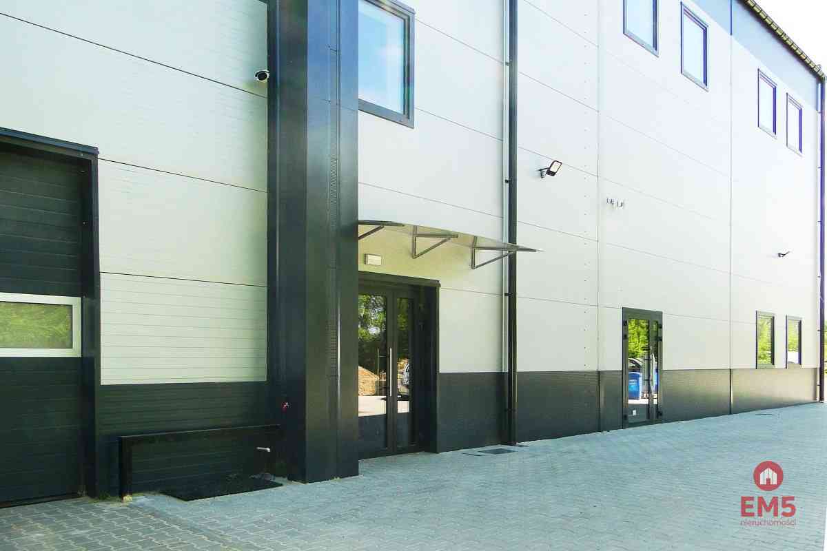 Budynek 1400 m2. Szkoła, fitness, gabinety - zdjęcie 5