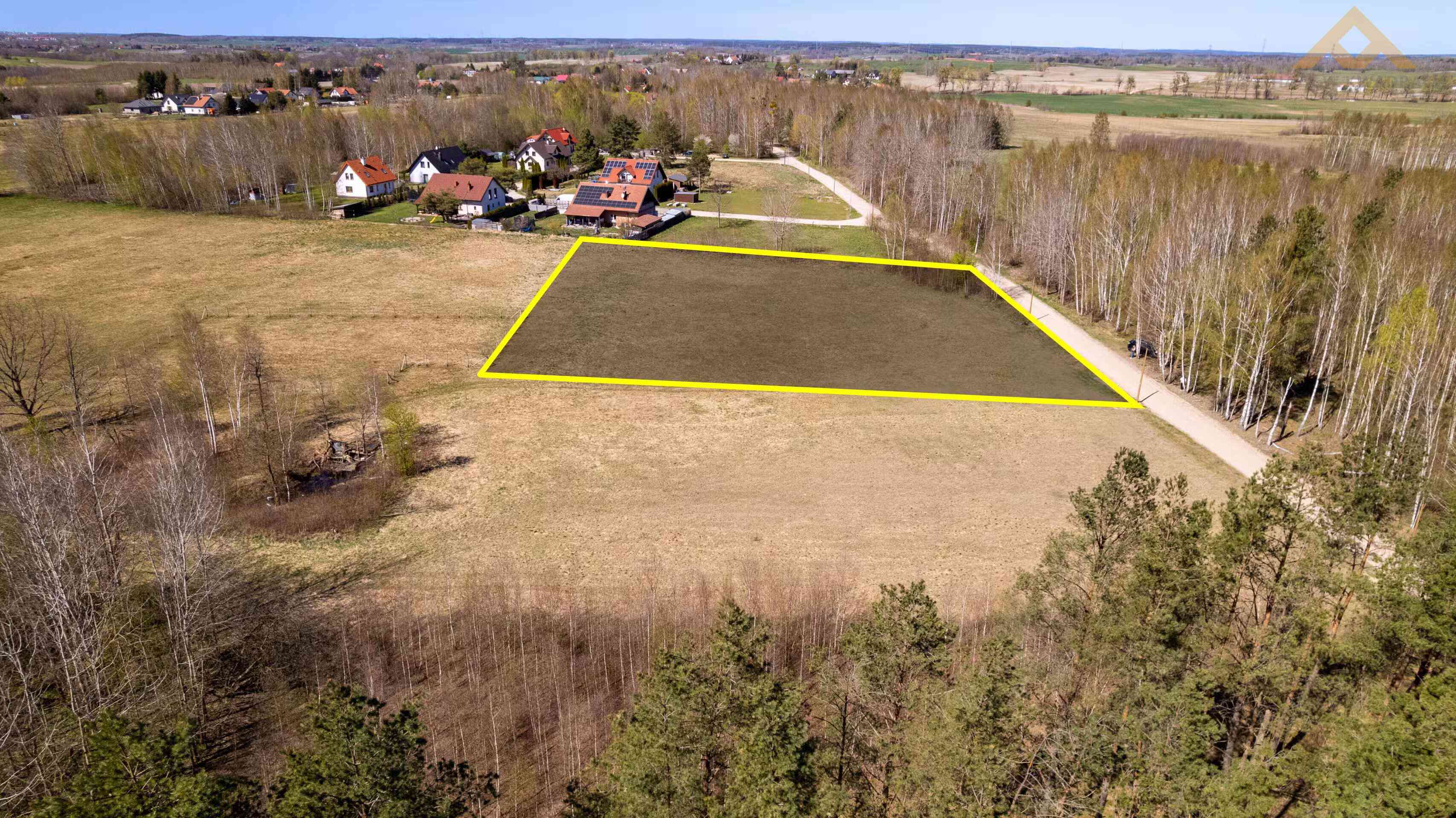 Inwestycyjna działka 4273 m²!WZ na 2 domy, potencjał podziału na 3 działki. - zdjęcie 4