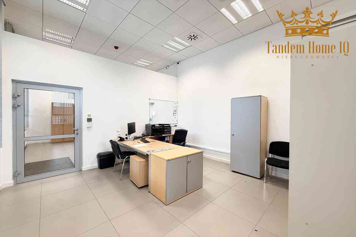 Na wynajem magazyn 430m2, biuro 180m2 w kompleksie biznesowym Włochy - zdjęcie 9