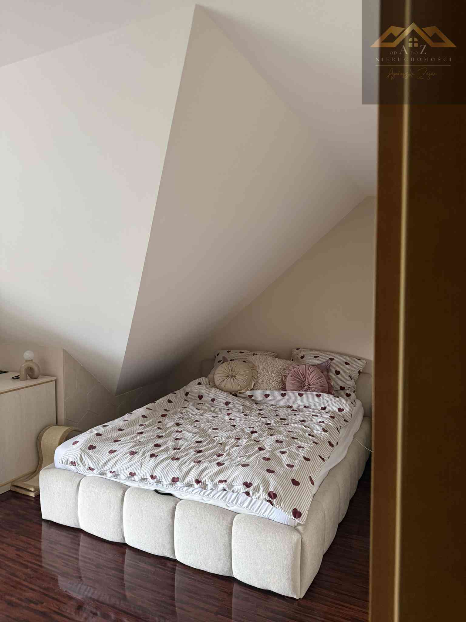 Na sprzedaż dom w Tuchowie o pow. 279,35 m2 - zdjęcie 12