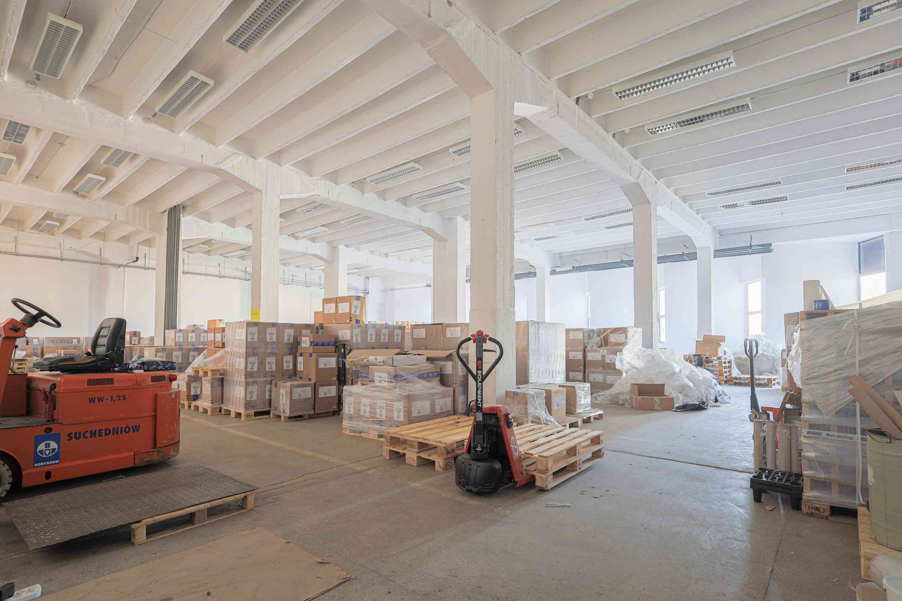 Magazyn ogrzewany 462,4 m2, Nowy Port.