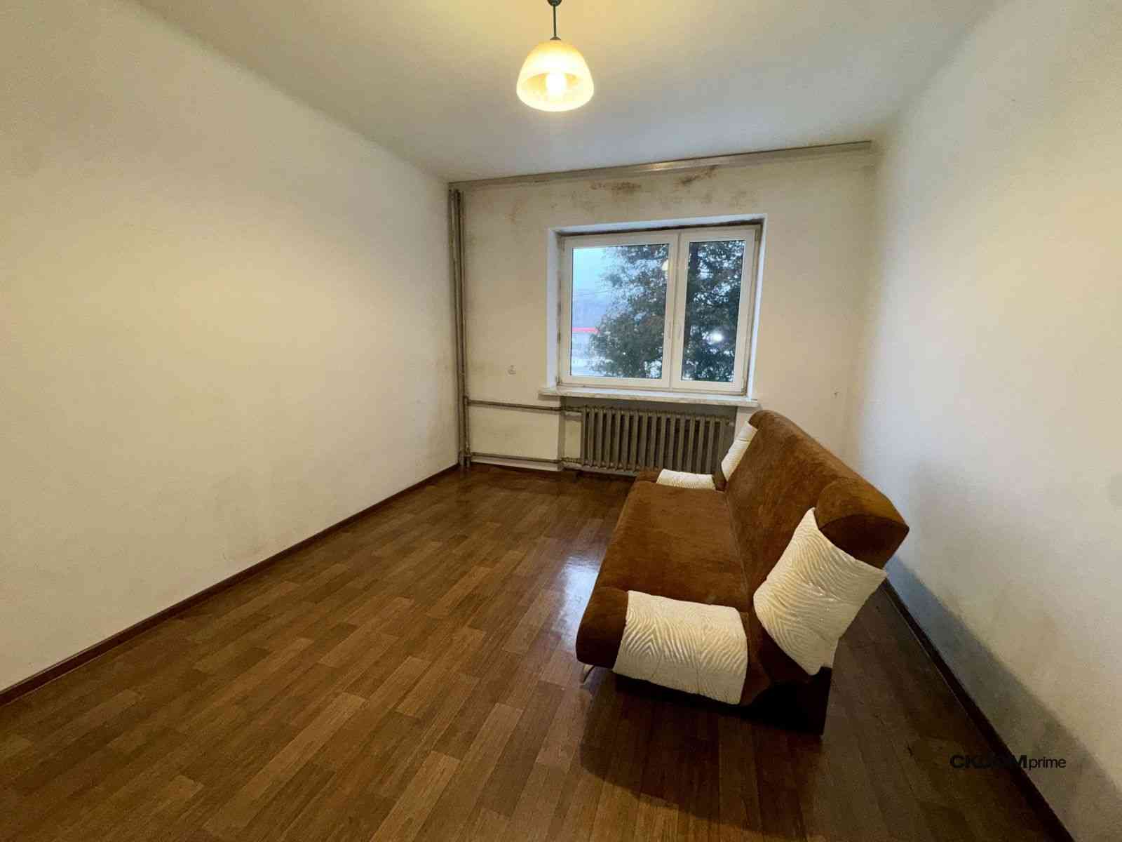 Dwa budynki mieszkalne i ponad 2000 m² gruntu w Starachowicach - zdjęcie 8
