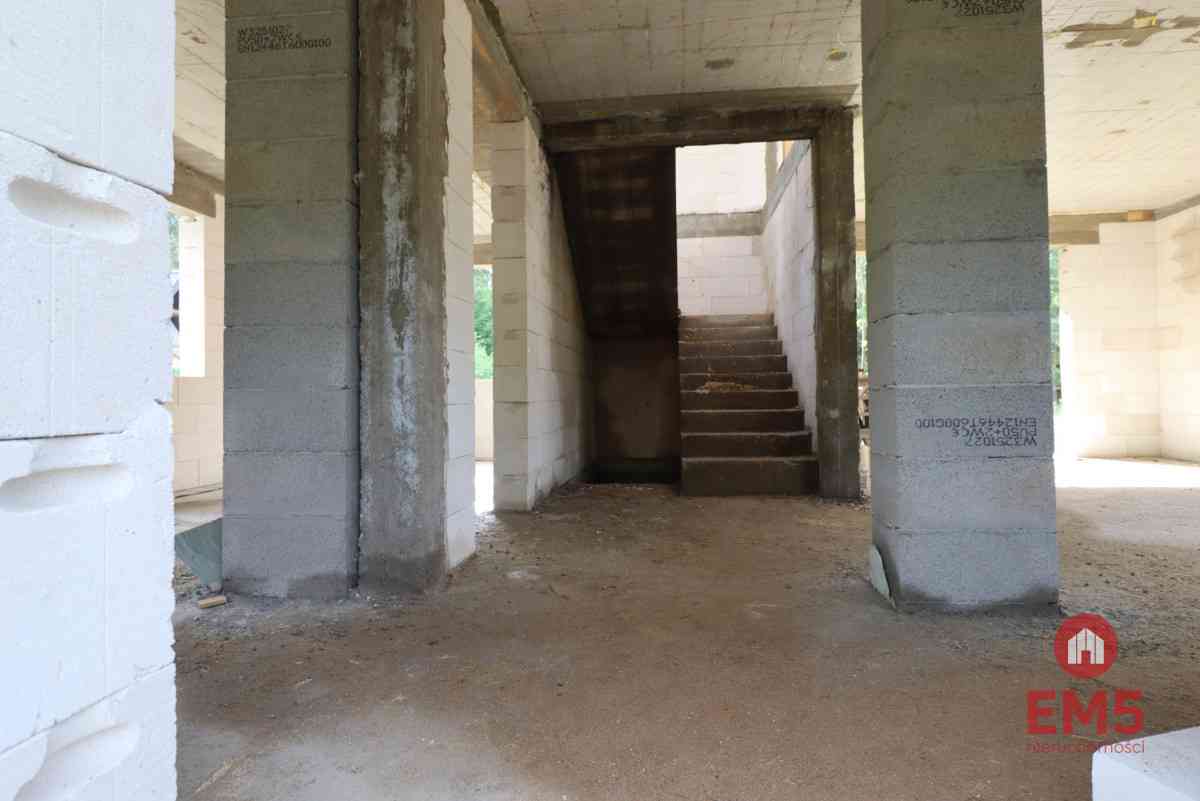 Dom z potencjałem blisko jeziora Macharce - zdjęcie 7