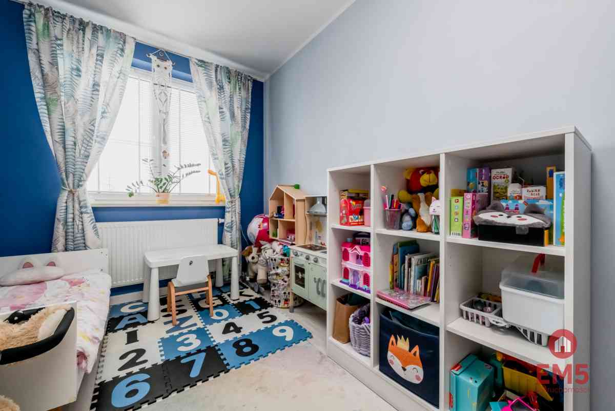 3 pokojowe  dwustronne mieszkanie z garażem - zdjęcie 5