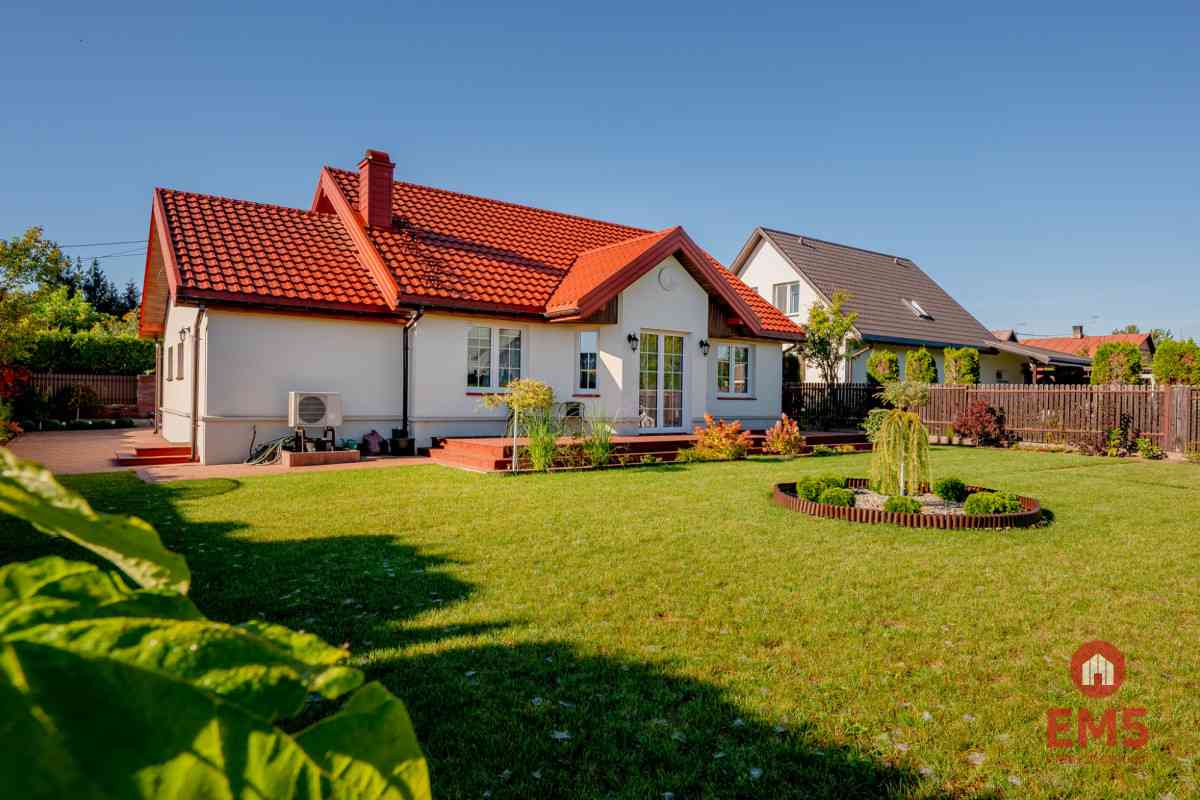 Wyjątkowy dom jednorodzinny 140 m² do wprowadzenia - zdjęcie 29