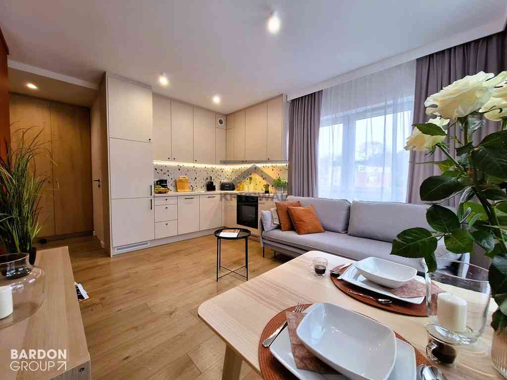 Apartament w centrum miasta z dużym tarasem! - zdjęcie 11