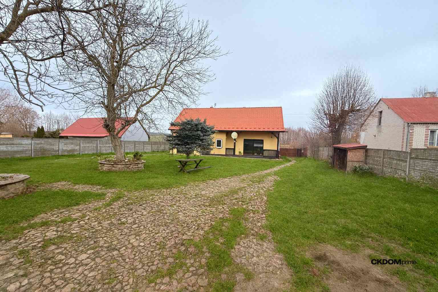 DOM 160 m² Na Działce 2,294HA Rudki, gm. Szydłów
